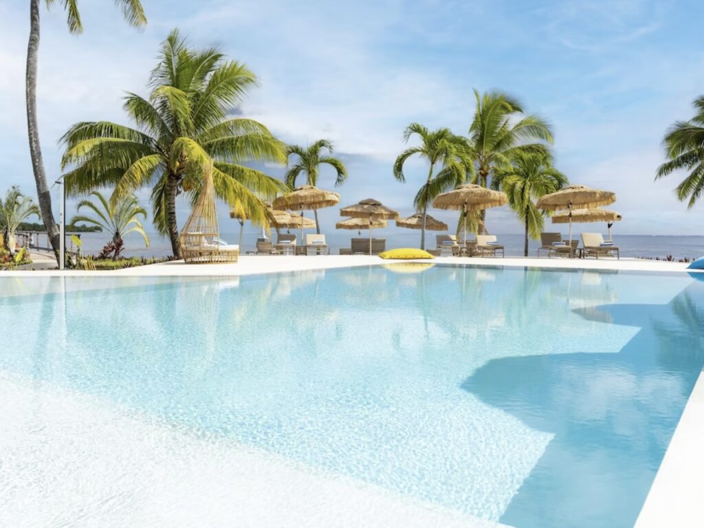 Cook Bay Hotel, Moorea